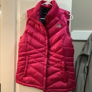 Women’s North Face 550 Vest